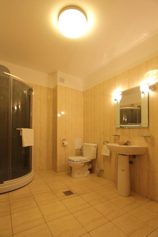 Hotel Magura Verde Бакэу Номер фото